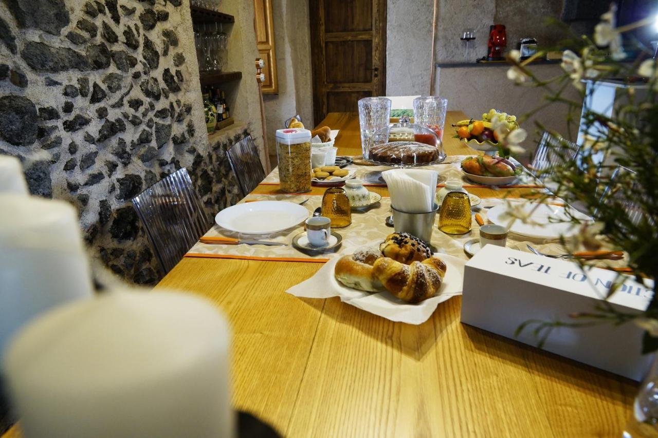 זפראנה אטניאה La Corte Di Bafe B&B "Slow Life" מראה חיצוני תמונה